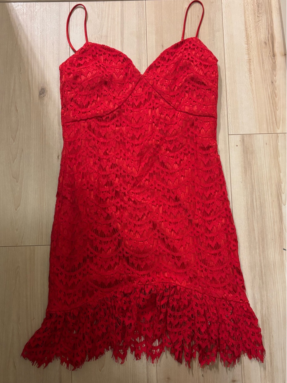 VENUS Red Lace Cocktail Dress